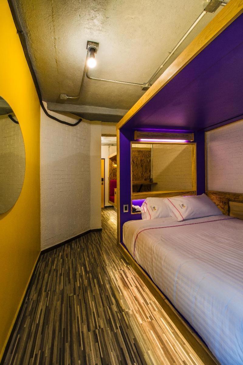 Hotel Mx Mas Roma Mexico City Room photo